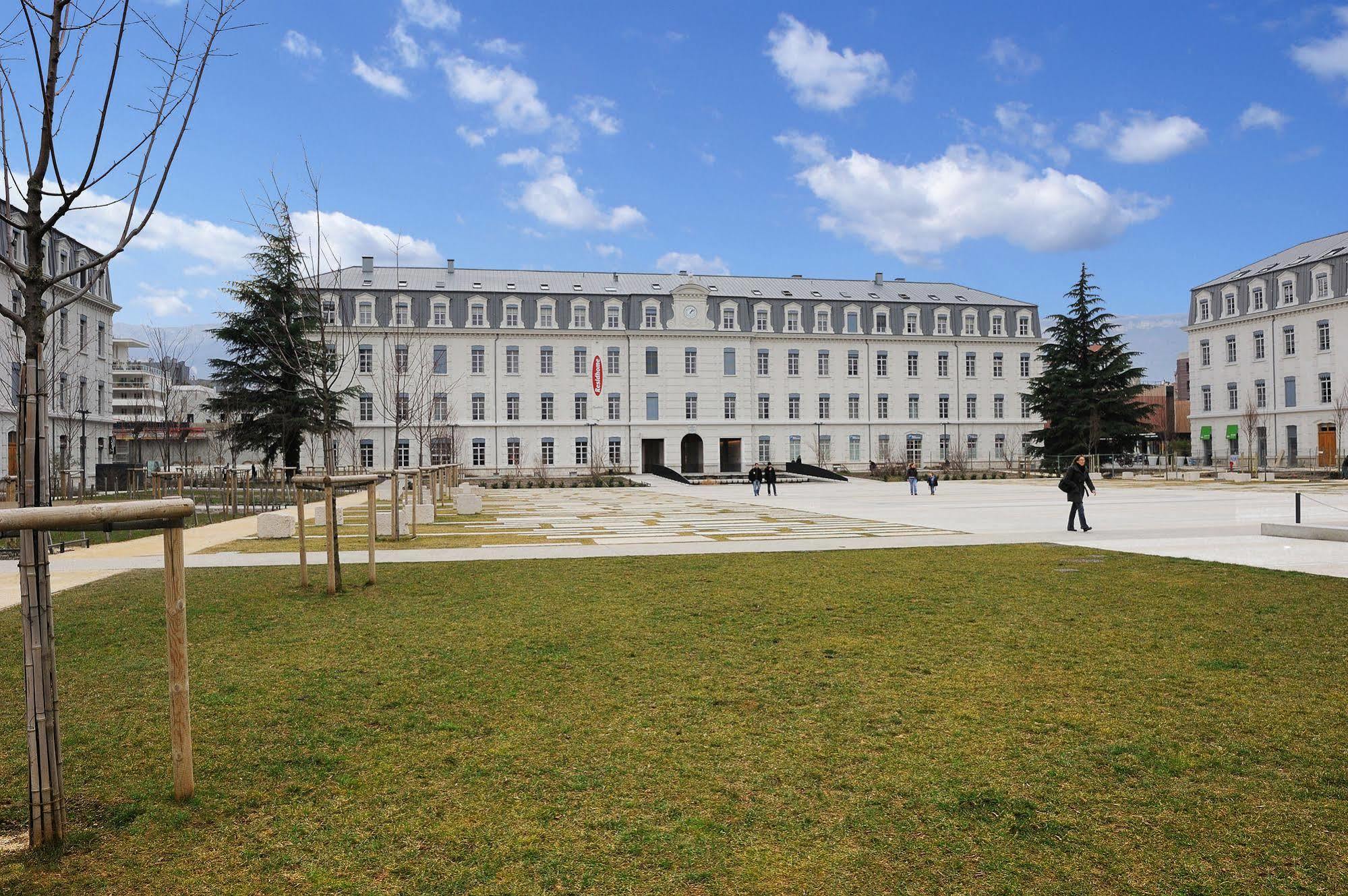 Residhome Grenoble Caserne De Bonne מראה חיצוני תמונה
